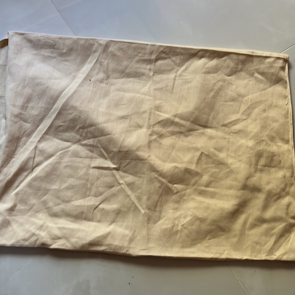 Louis Vuitton Extra Large Dust Bag - Picture 5 of 7